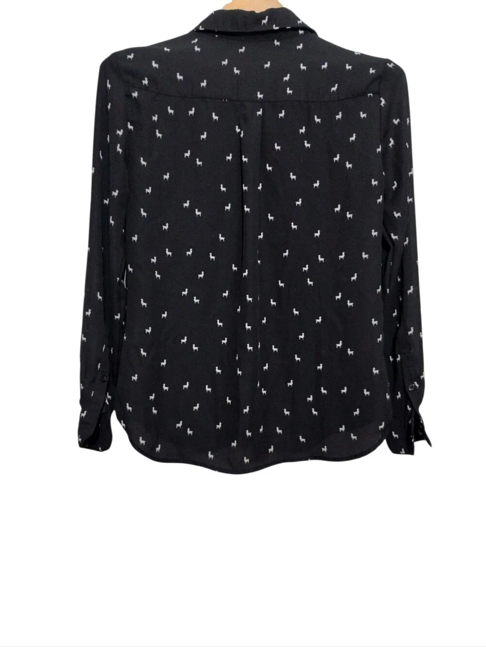 Banana Republic Classic Fit Button-Up Shirt Llama Print Womens S Long Sleeve